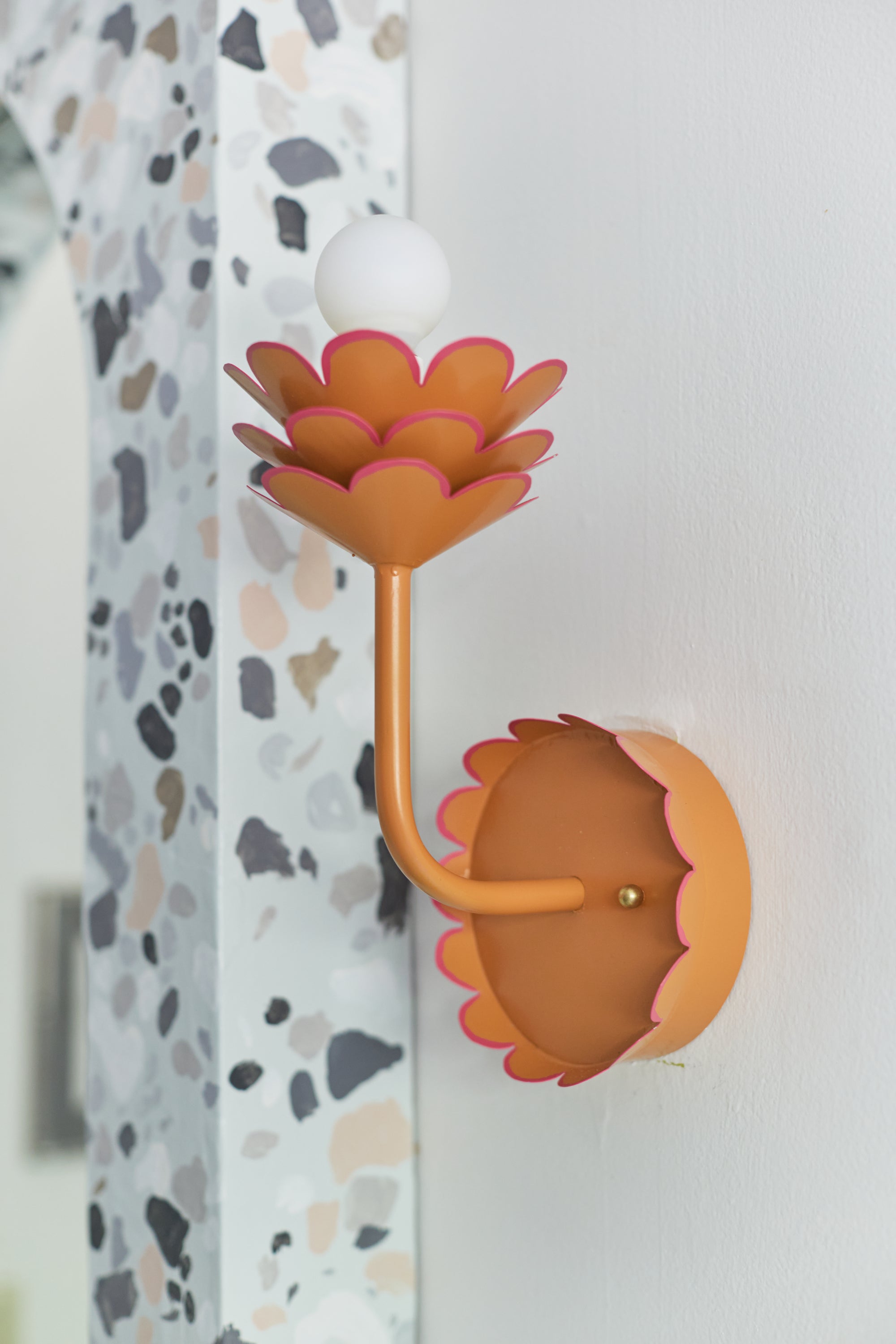 Lucy Sconce